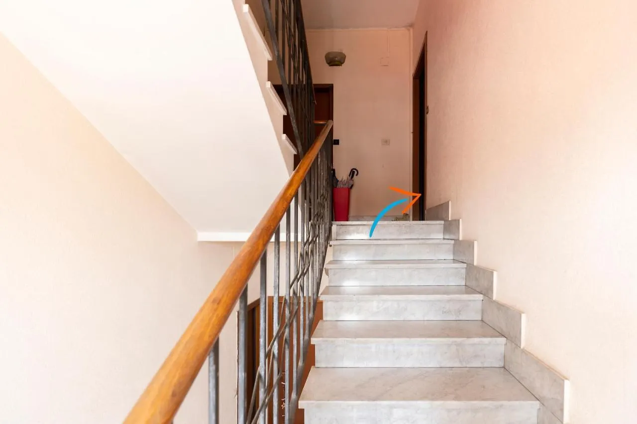 Gonin San Cristoforo Apartment Milan