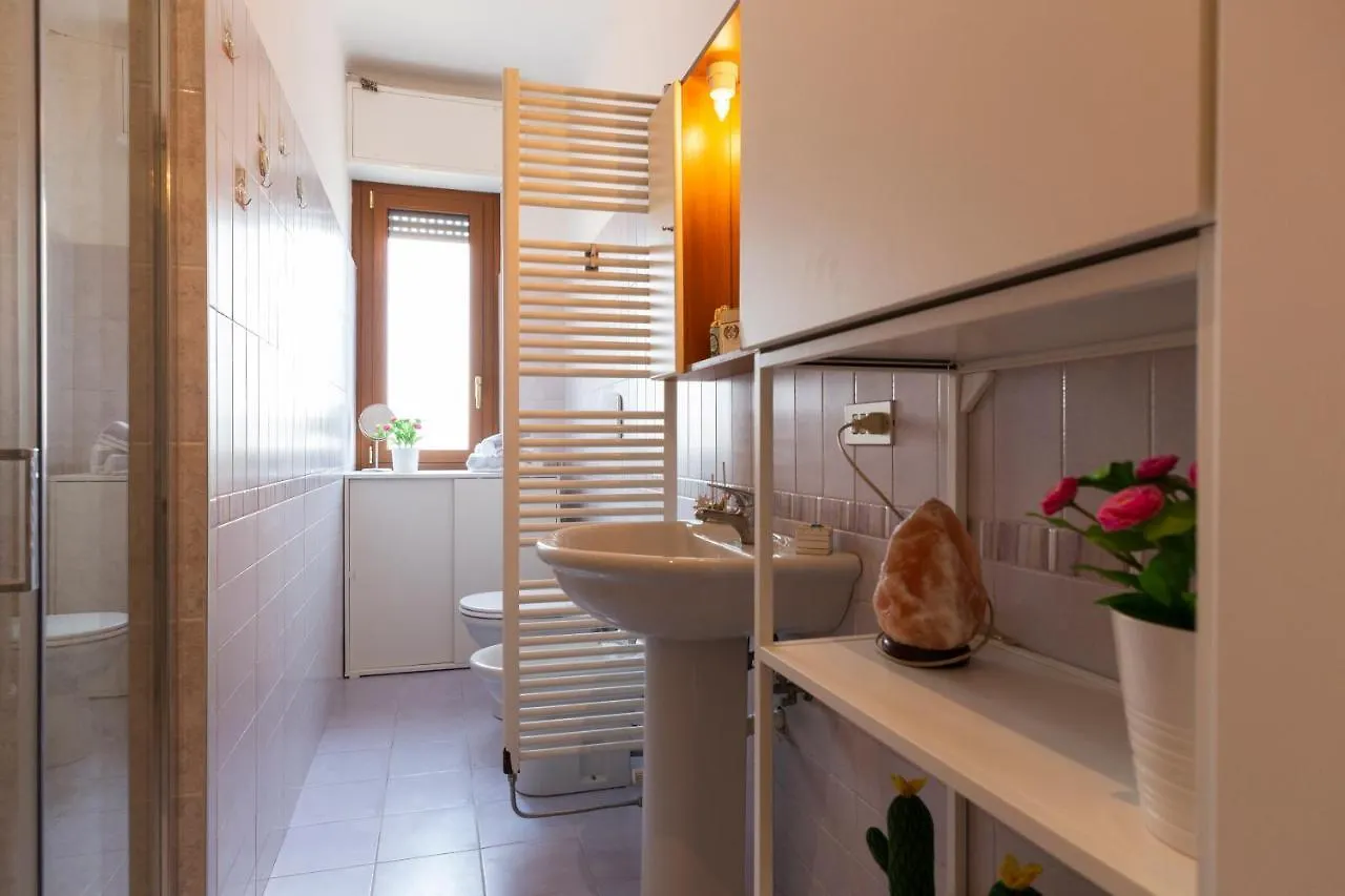 Gonin San Cristoforo Apartment Milan 0*,  Italy